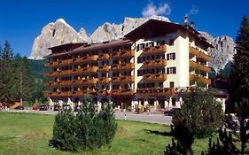 Hotel Villa Argentina Cortina